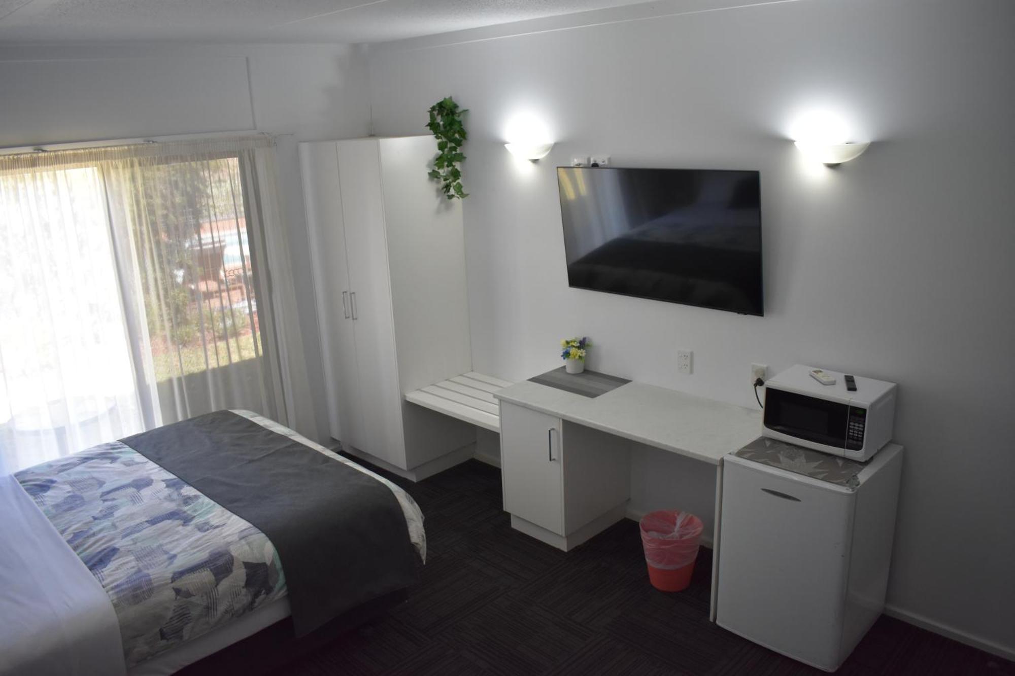 Riviana Motel Deniliquin Kültér fotó