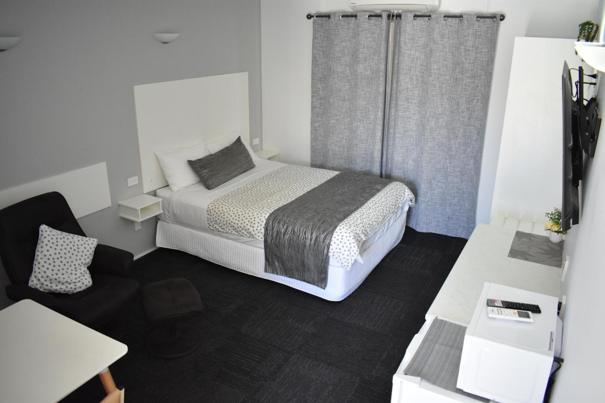 Riviana Motel Deniliquin Kültér fotó